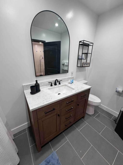Mid-Century Gem In Long Beach Luaran gambar